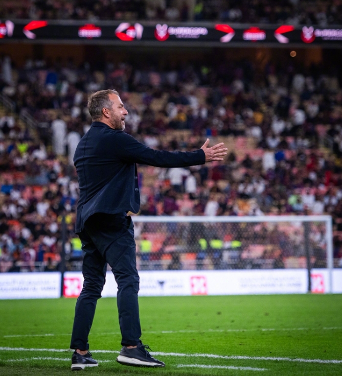 瓦伦西亚客场大胜，居中游积分榜的简单介绍