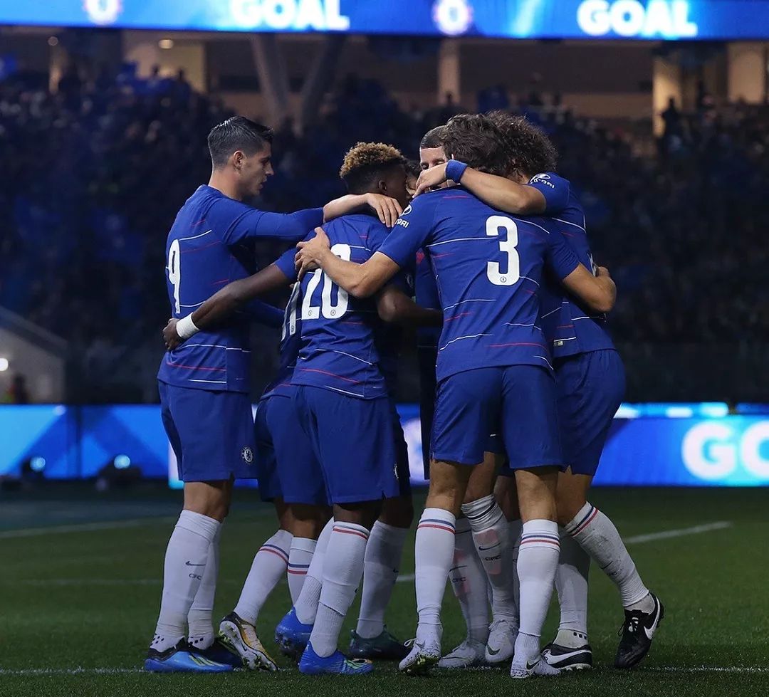 包含杜兰特新星出色防守表现惊艳，曼联未来可期！的词条